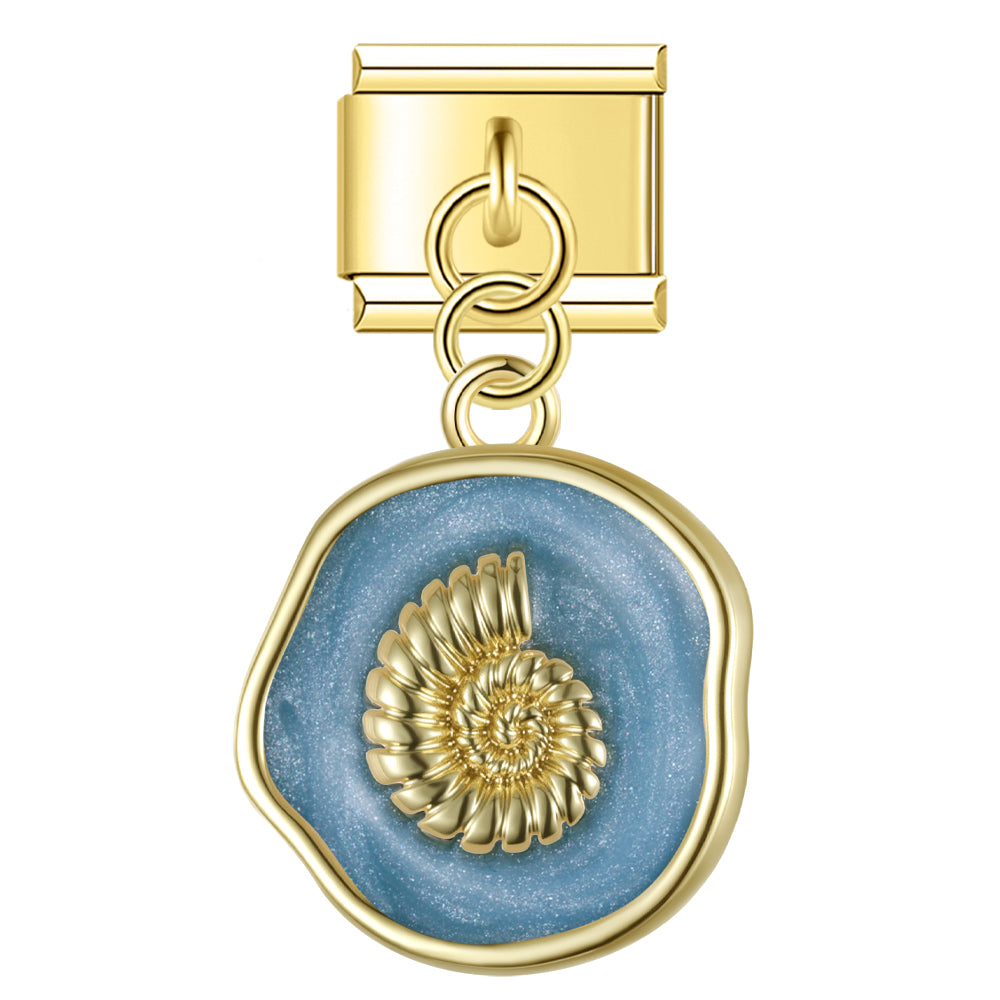 Shell pendant blue