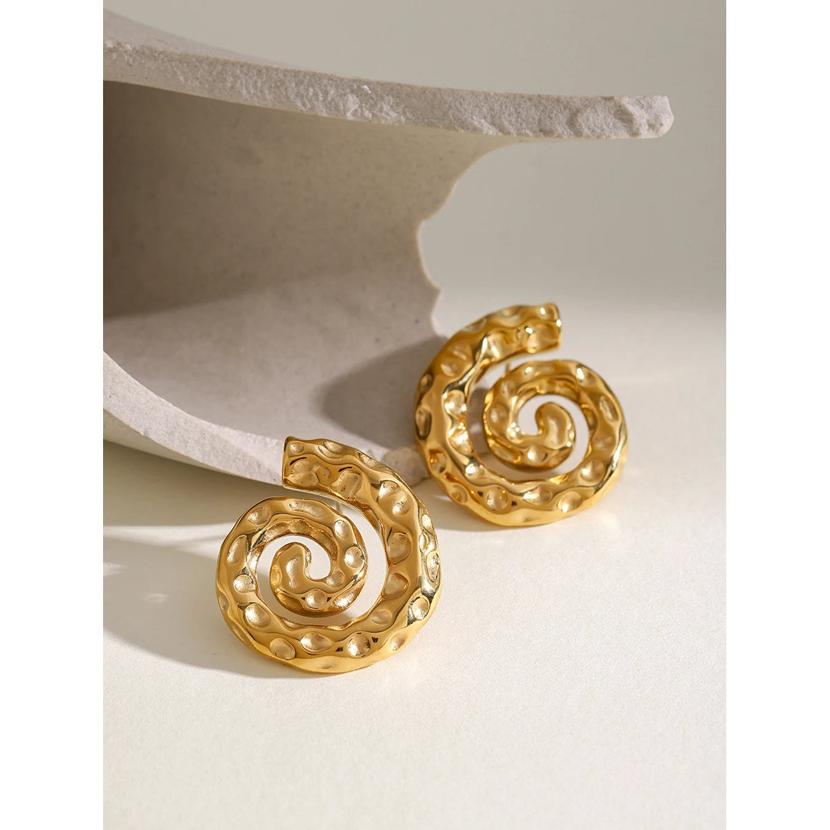 Spiralo Earrings 